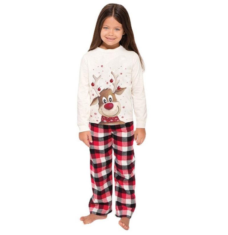 Matching Christmas Pajamas – Festive Family Sets with Reindeer